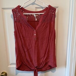 Women's Raspberry Lace Detail Top